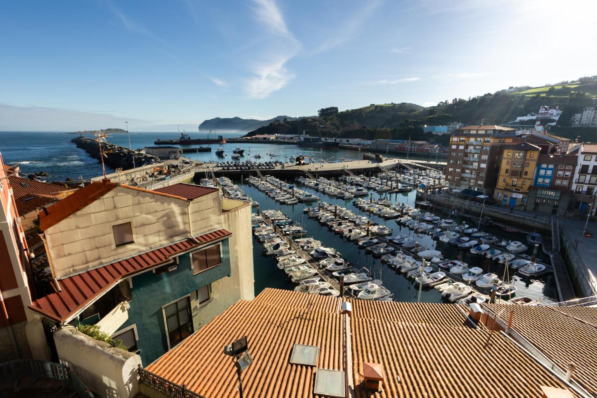 Apartamentos Bermeo, Museoa Exterior photo